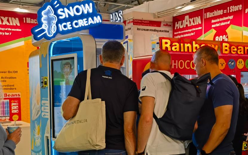 華芯冰淇淋售賣機(jī)