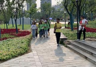 冰激凌無人售貨機投放在公園內(nèi)如何賺錢