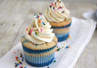 自帶冰箱的自動冰淇淋售賣機(jī)，秒殺市面上所有產(chǎn)品！